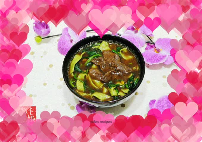 Beef and spinach noodles