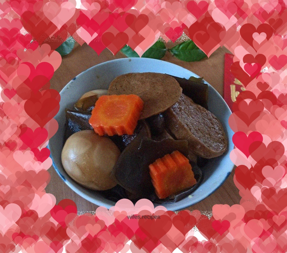 Vegetarian chicken, mushrooms and eggs stewed