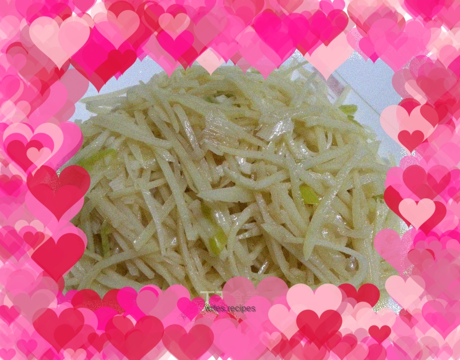 Fried shredded potatoes