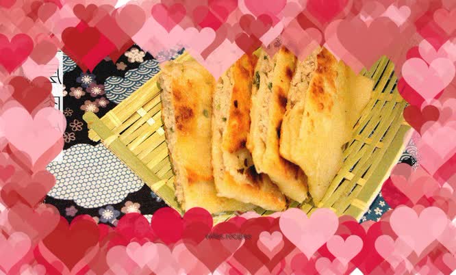 【Four Leaf Restaurant】Three-layer meat pie