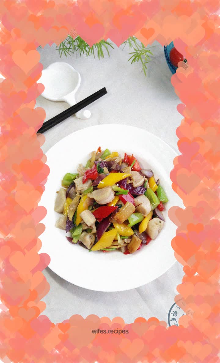 There is a little-known seafood called swan eggs~~ Fried swan eggs with colored peppers