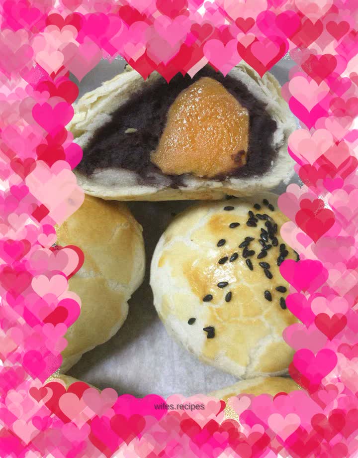 Egg yolk cake