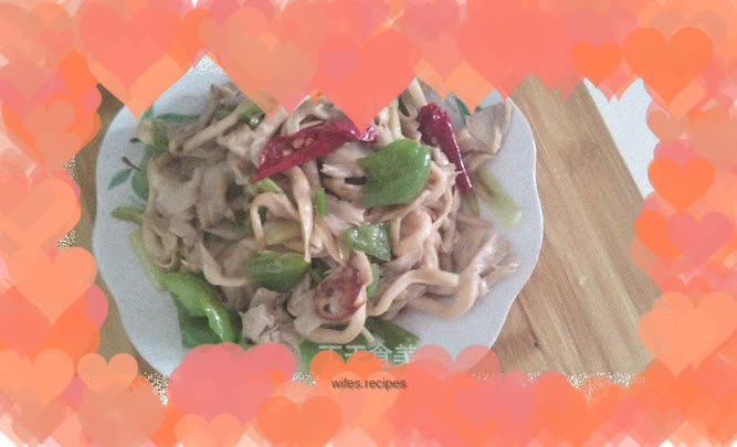 Stir-fried oyster mushrooms with green pepper