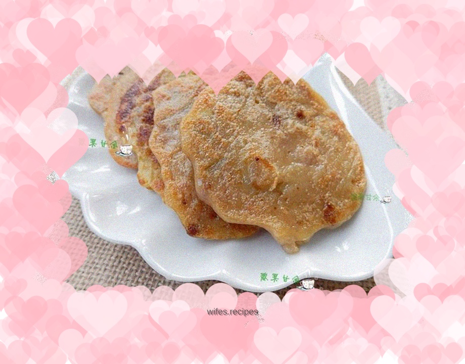 Sauce-flavored minced pork and eggplant pancake