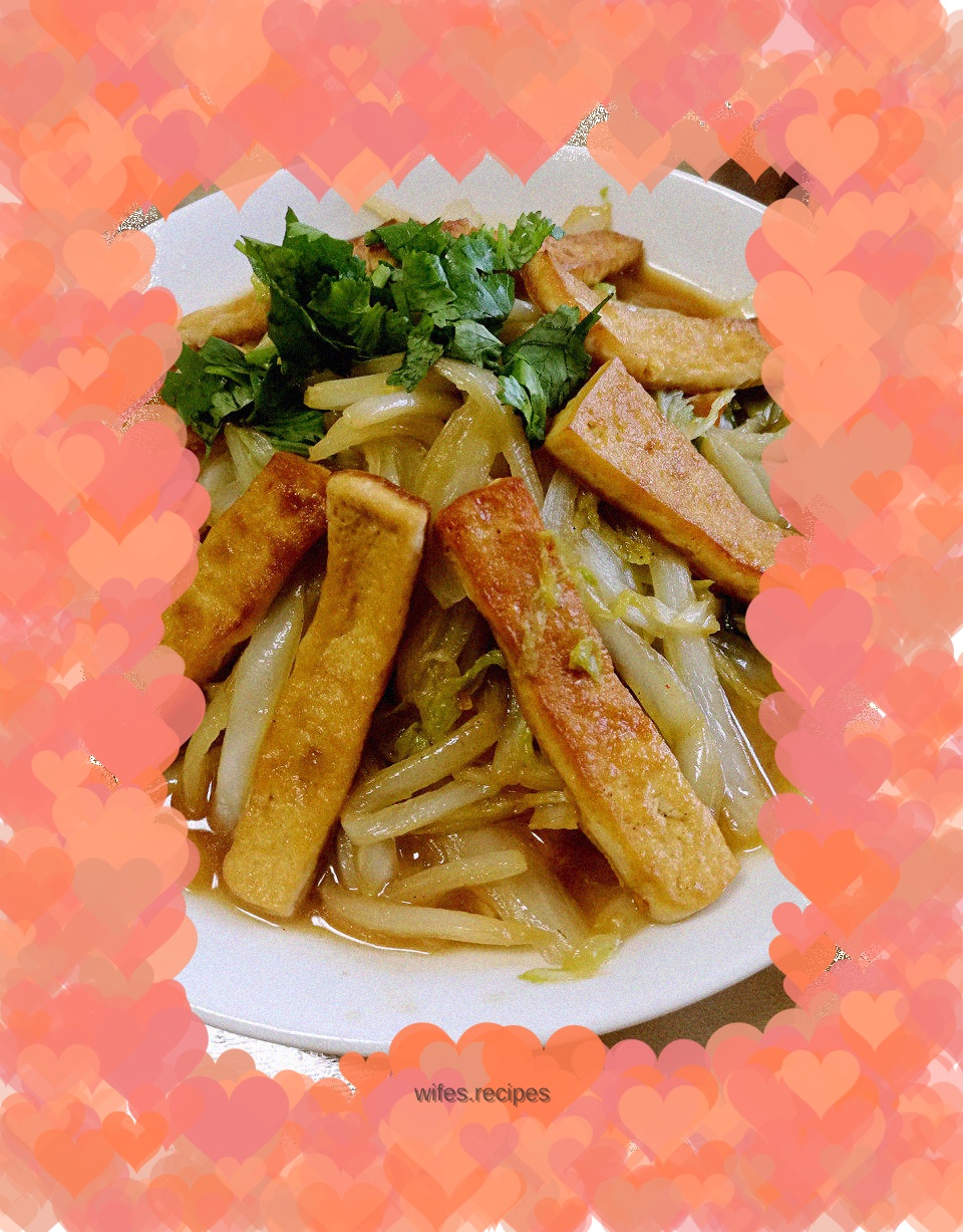 Pan-fried tofu and braised cabbage