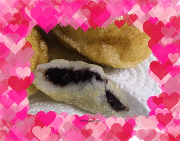 Red bean glutinous rice cake