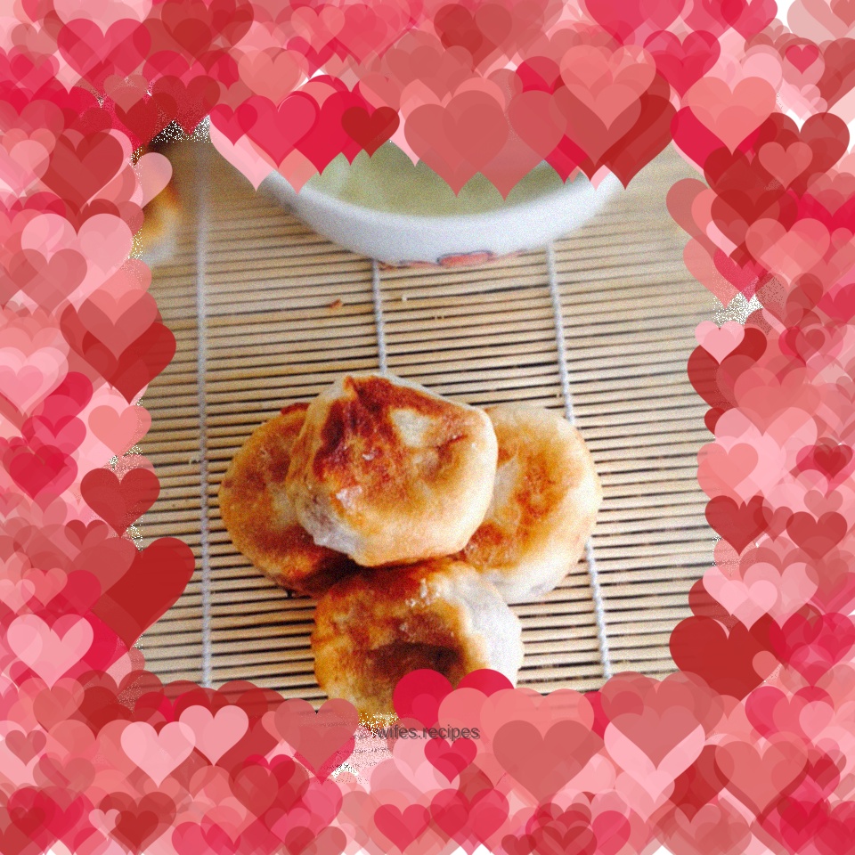 Glutinous Rice Cake with Bean Paste