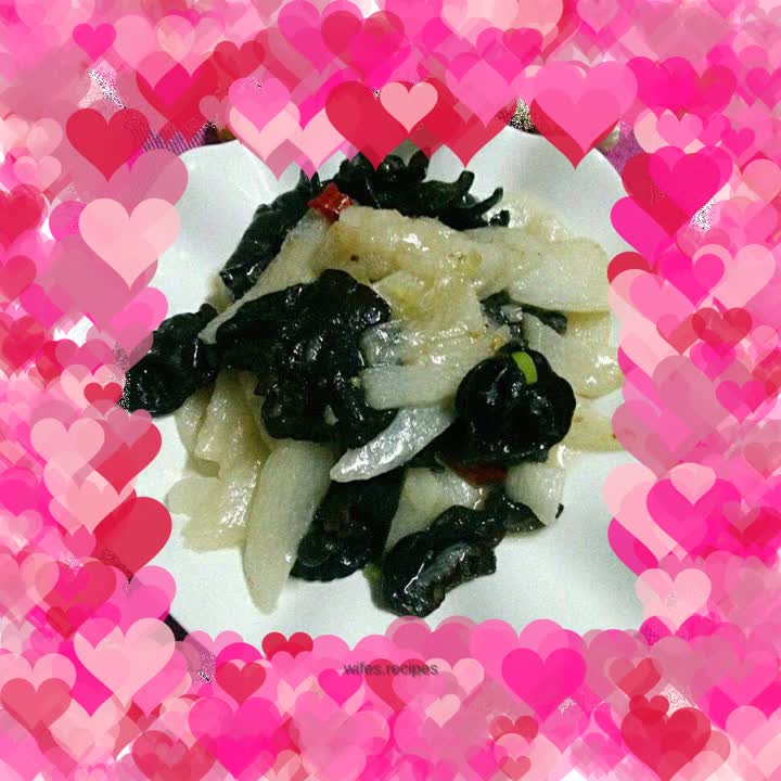 Stir-fried yam with fungus