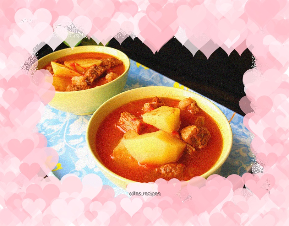 Stewed Beef Brisket with Tomatoes and Potatoes