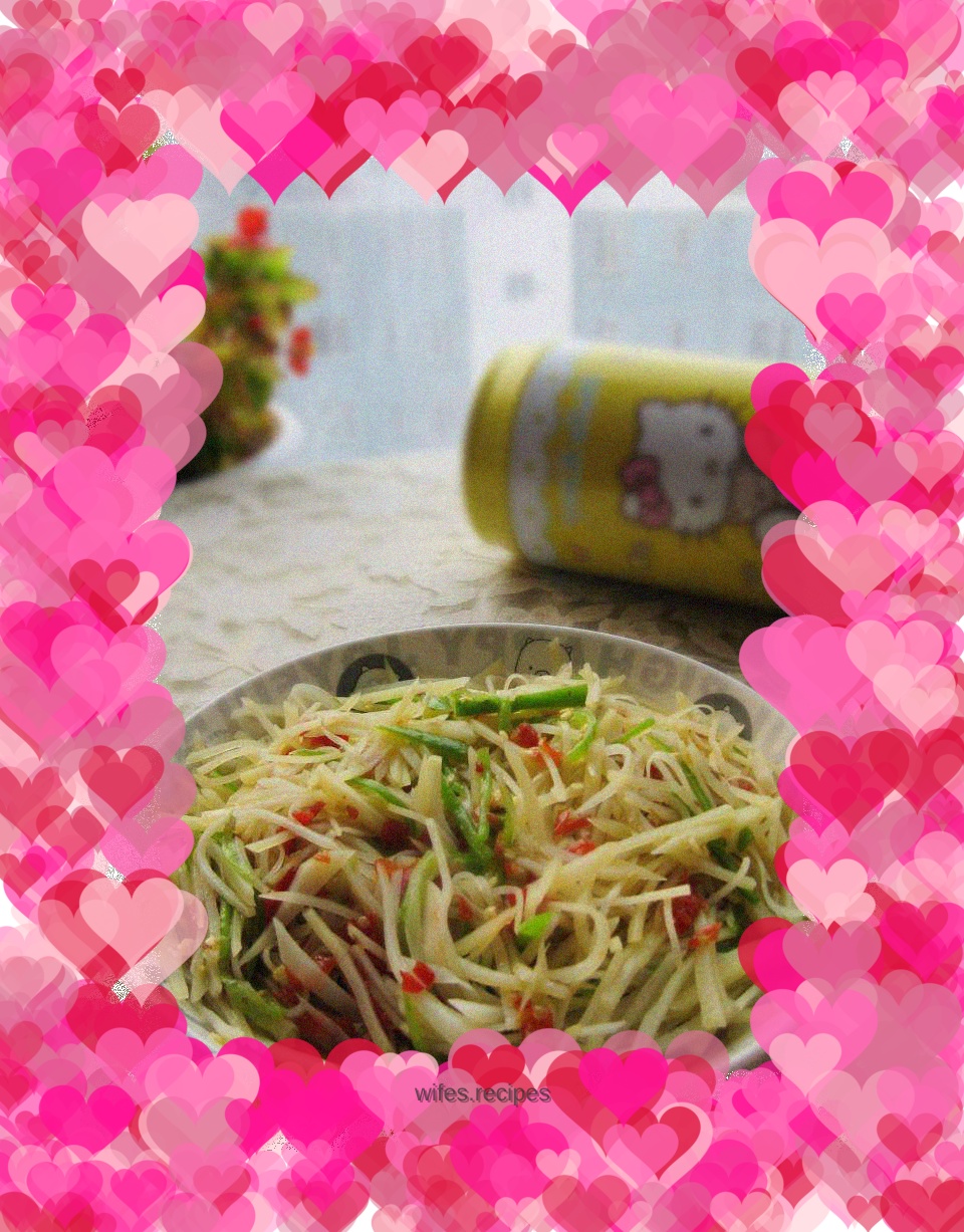 Shredded Potatoes with Double Peppers