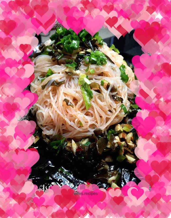 Cold vermicelli and kelp