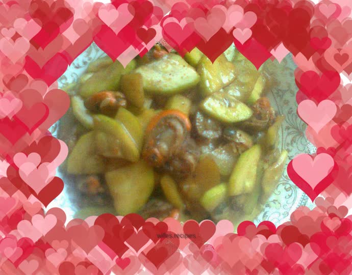 Stir-fried scallops with horned melon