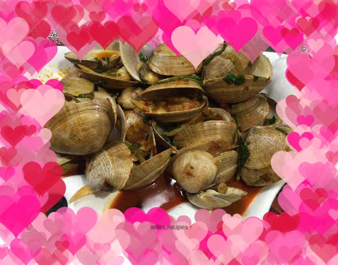 Spicy fried yellow clams