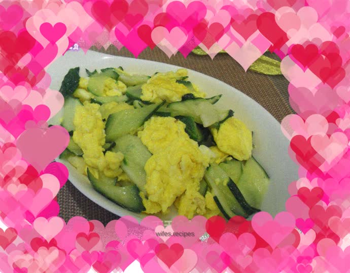 Cucumber scrambled eggs