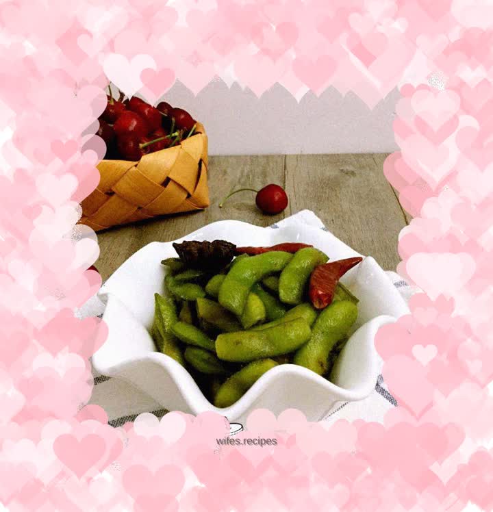 Boiled edamame in salt water