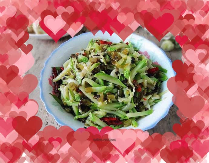 Stir-fried Yunnan melon with pickled vegetables