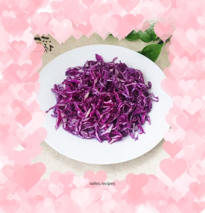 Cold purple cabbage