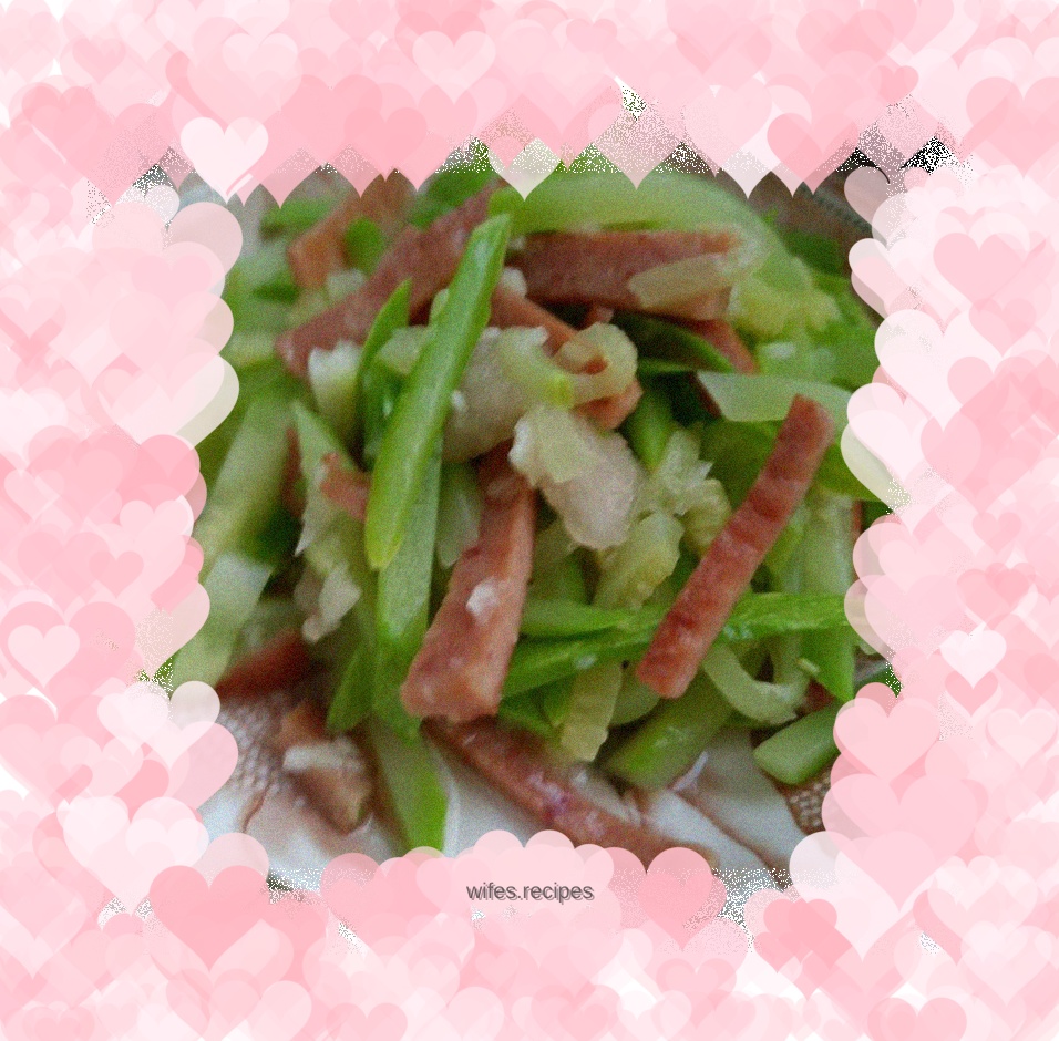 Luncheon meat mixed with watermelon