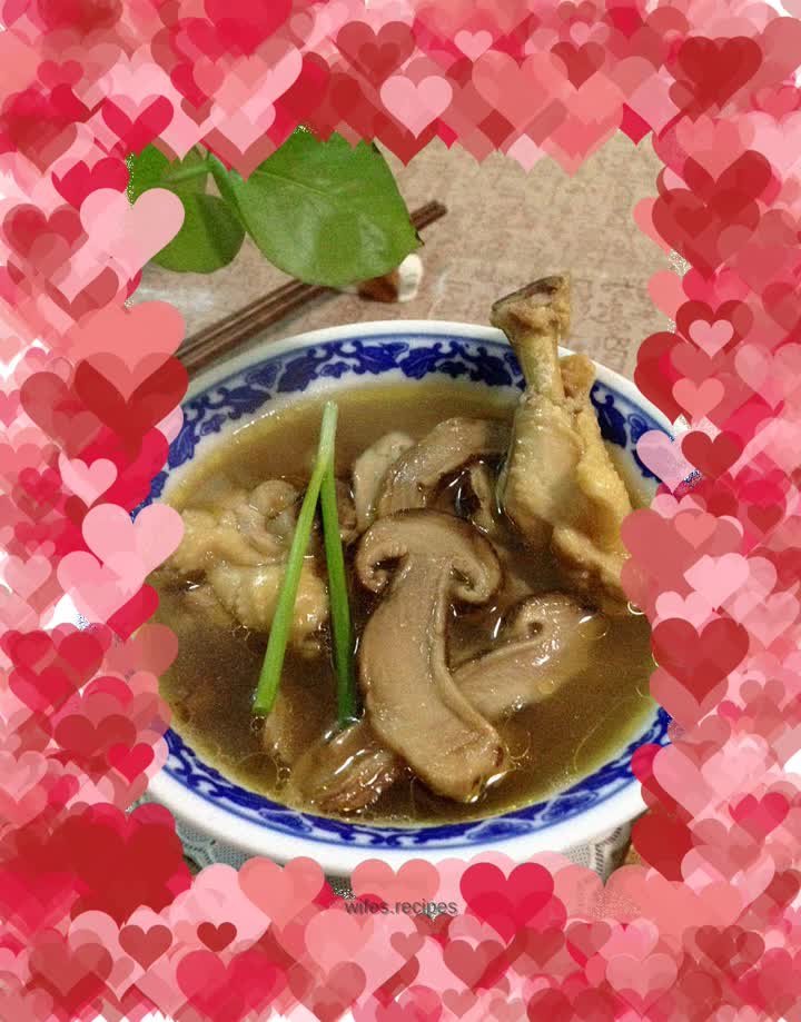 Matsutake Chicken Soup