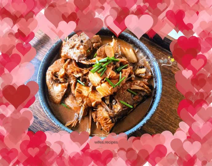 Braised seabass in sauce