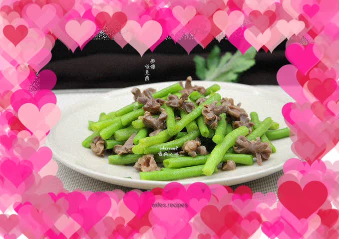 Fried Chicken Gizzards and Beans