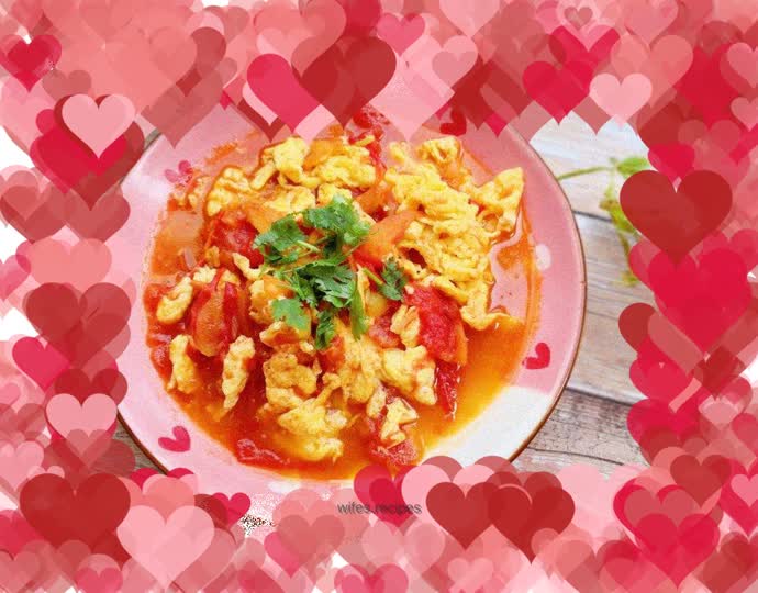 Scrambled eggs with tomatoes