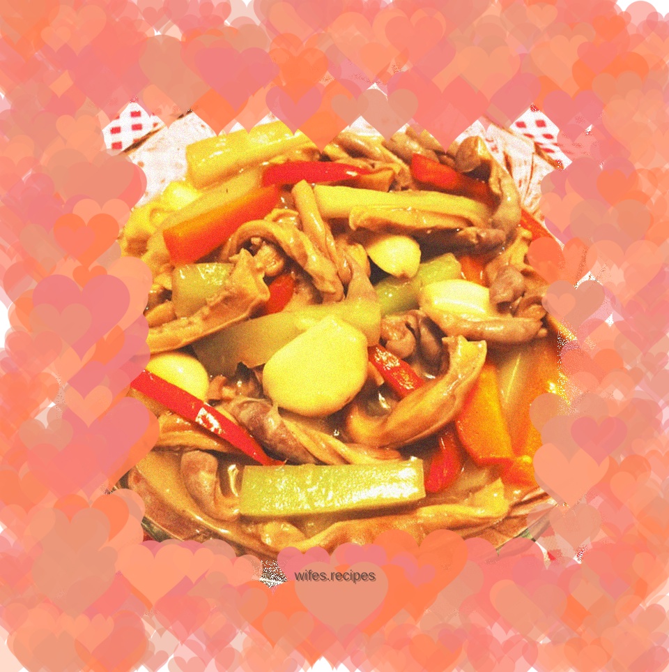 Grilled belly strips with garlic, lettuce