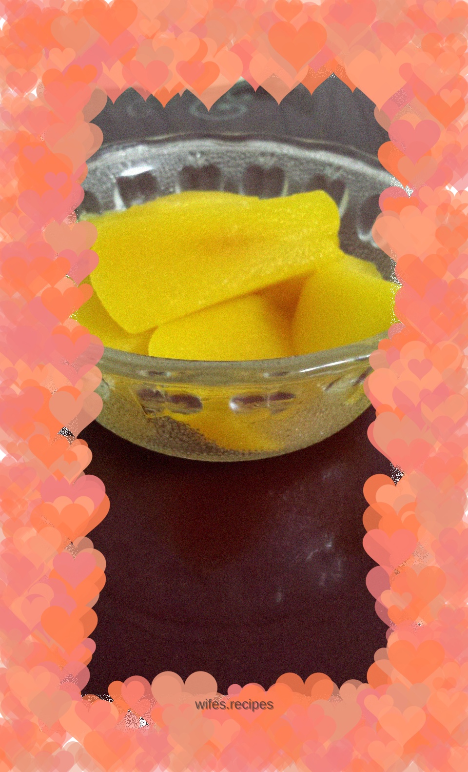 Canned yellow peach