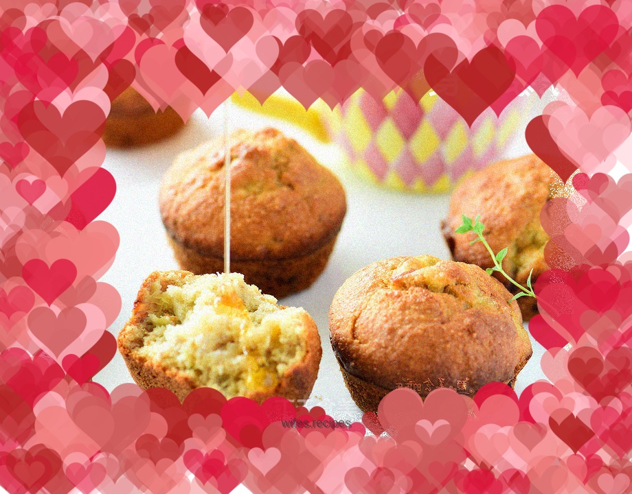 Thyme Banana Muffins