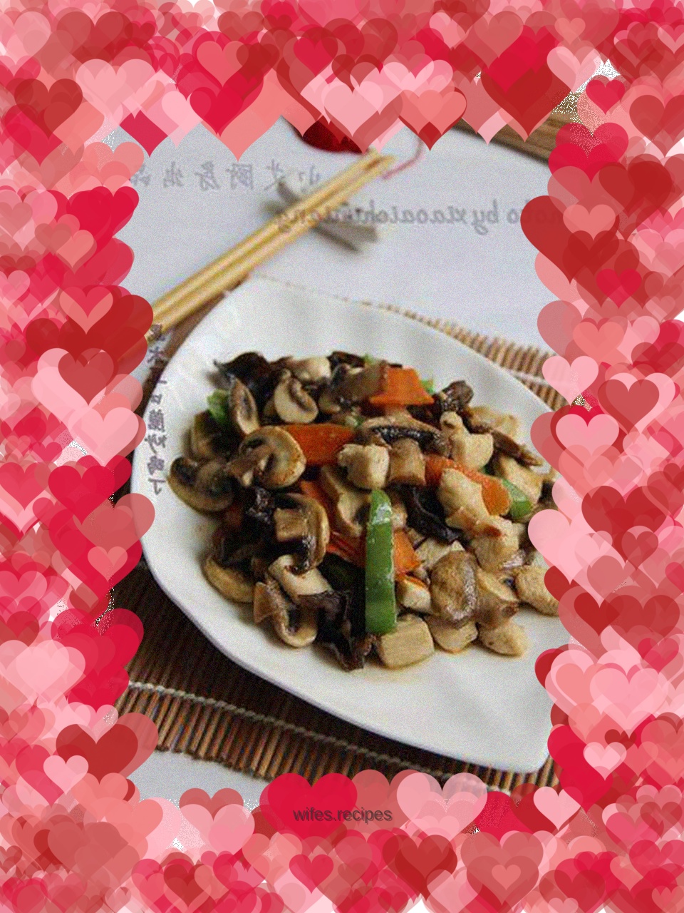 Stir-fried diced chicken with black fungus and mushrooms