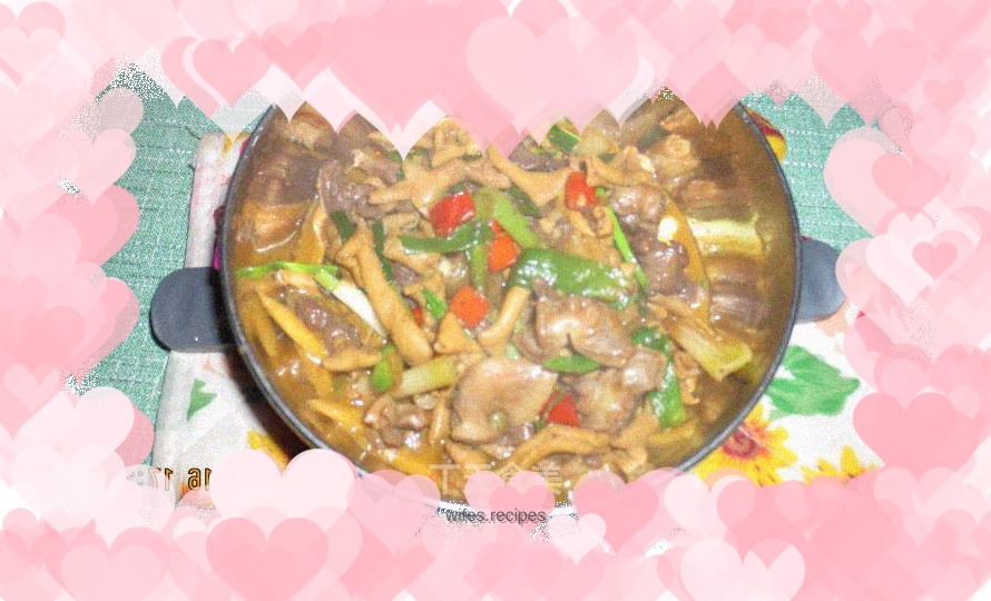 Stir-fried chicken with fresh garlic and pickled mustard