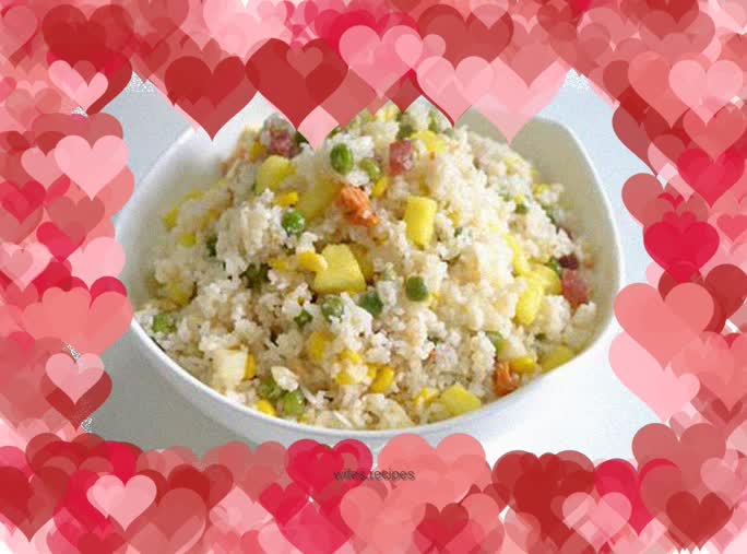 Pineapple Assorted Fried Rice