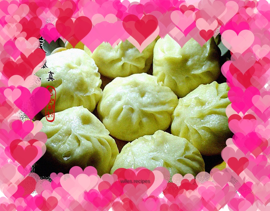 Cabbage, Pork and Fungus Xiao Long Bao
