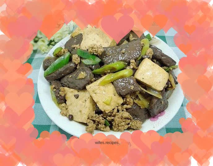 Home-cooked side dishes - red and white tofu with minced meat