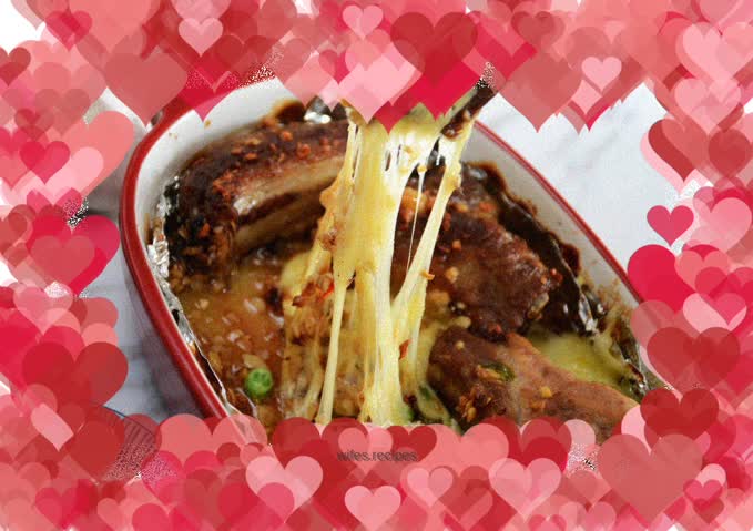Garlic cheese ribs with potatoes