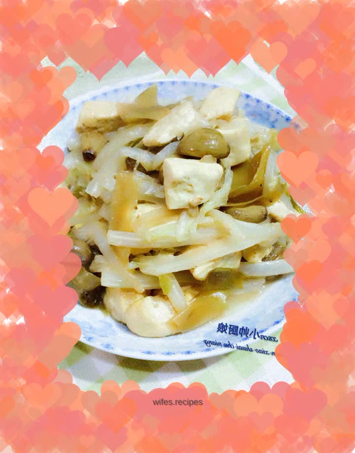 Laba garlic stewed cabbage and tofu