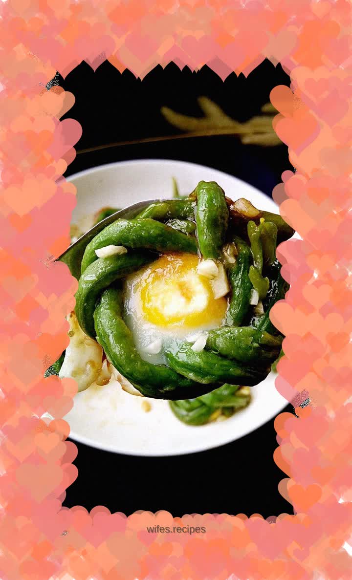 Pan-fried Stuffed Beans and Quail Eggs