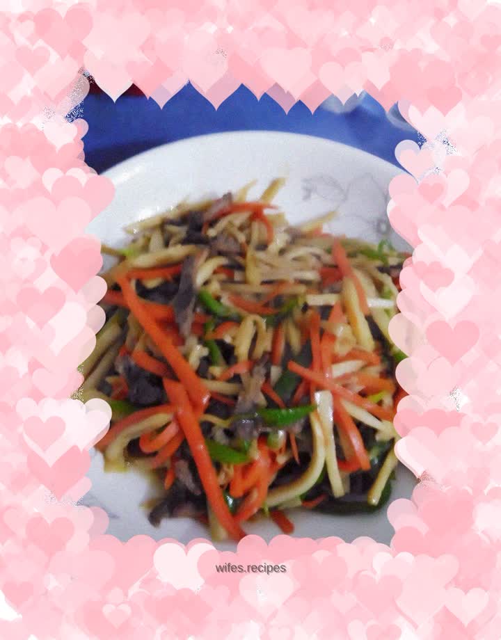 Grilled three shredded king oyster mushrooms