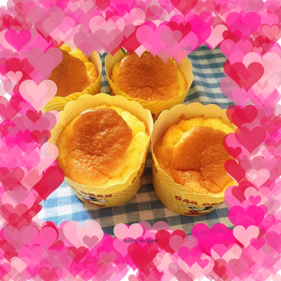 Yogurt Sponge Cupcakes