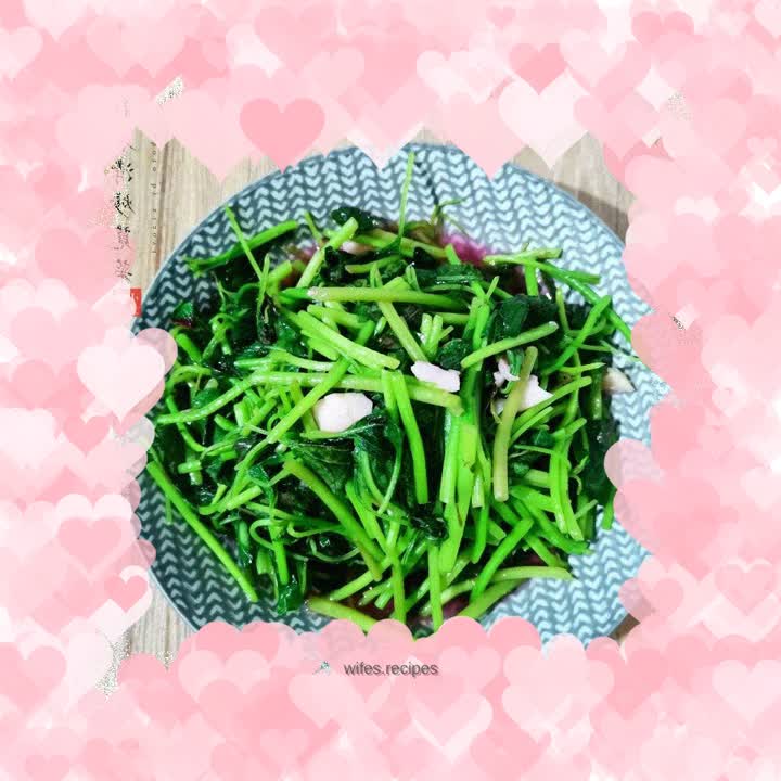 Stir-fried amaranth with minced garlic