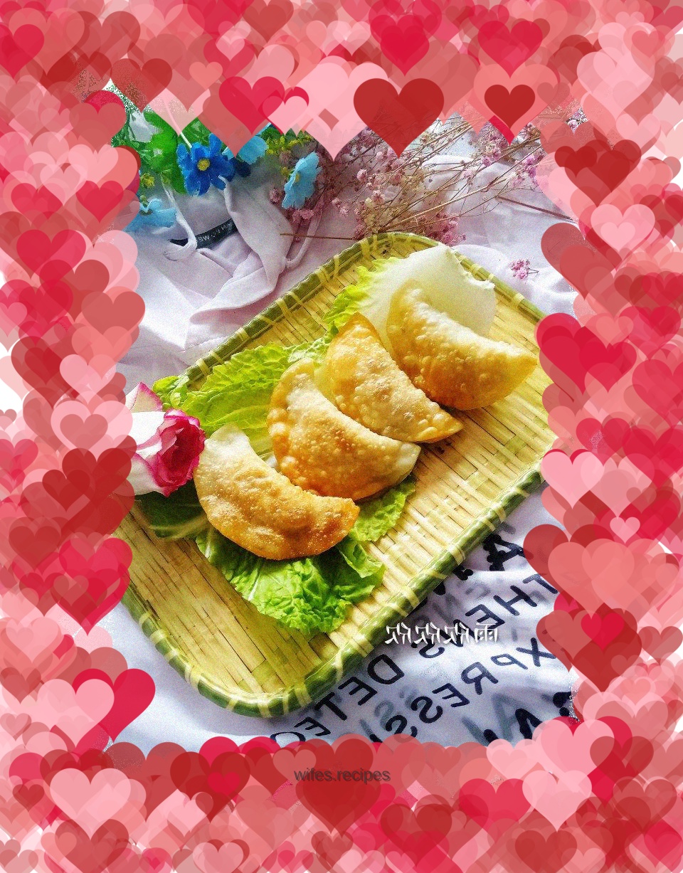 Fried Dumplings with Vegetarian Filling