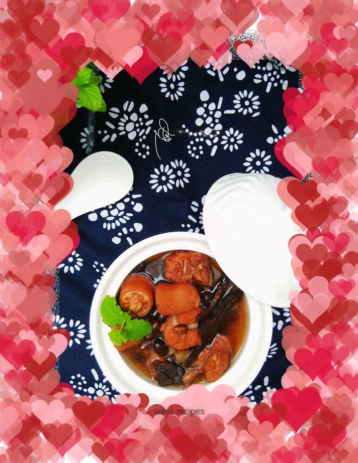 Polygonum multiflorum black bean braised pig tail