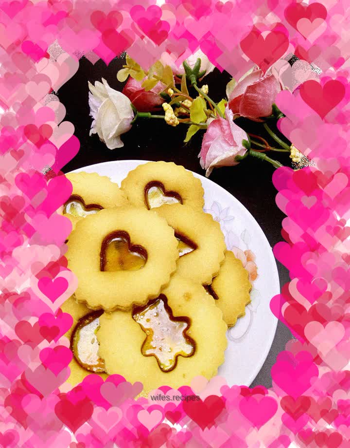 Glass heart biscuits