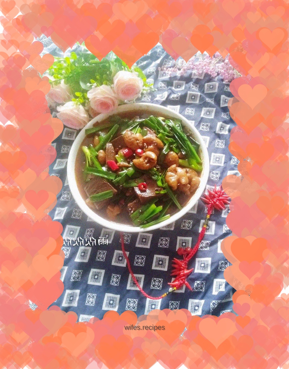 Roasted Duck Blood with Fat Intestine