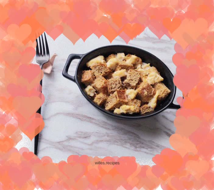 Yogurt multigrain bread pudding