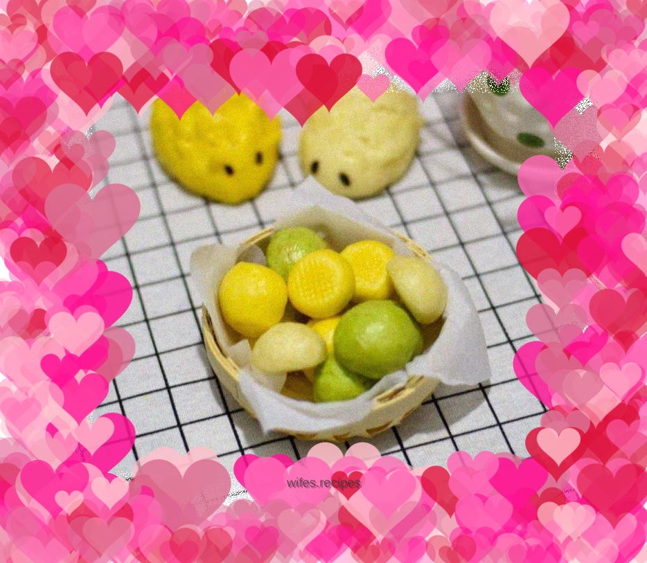 Colorful vegetable steamed buns
