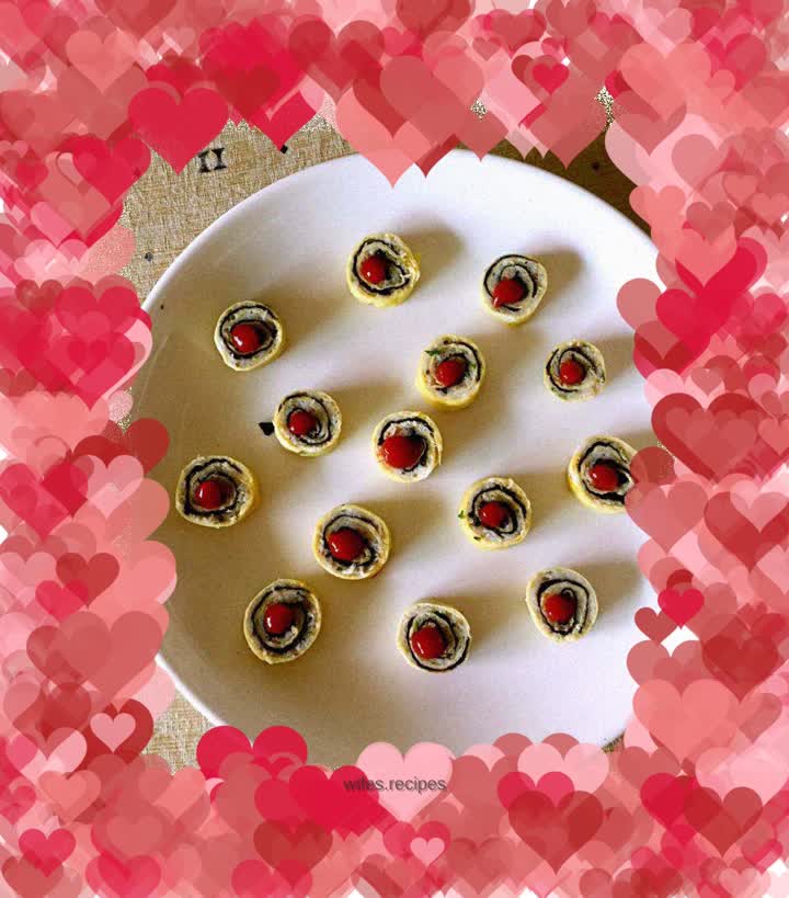 Seabass and seaweed egg roll