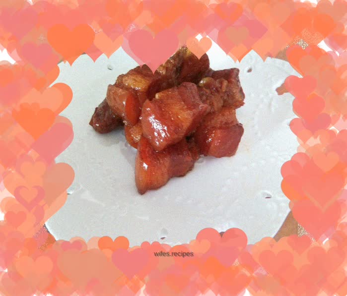 Stewed pork belly in big pot