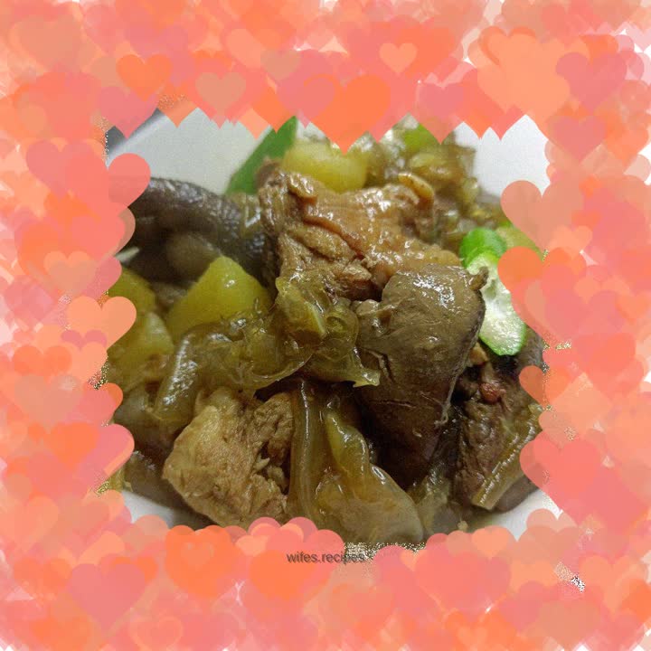 Stewed Rooster with Potato Flour Skin