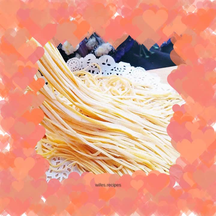 Hand-rolled egg noodles